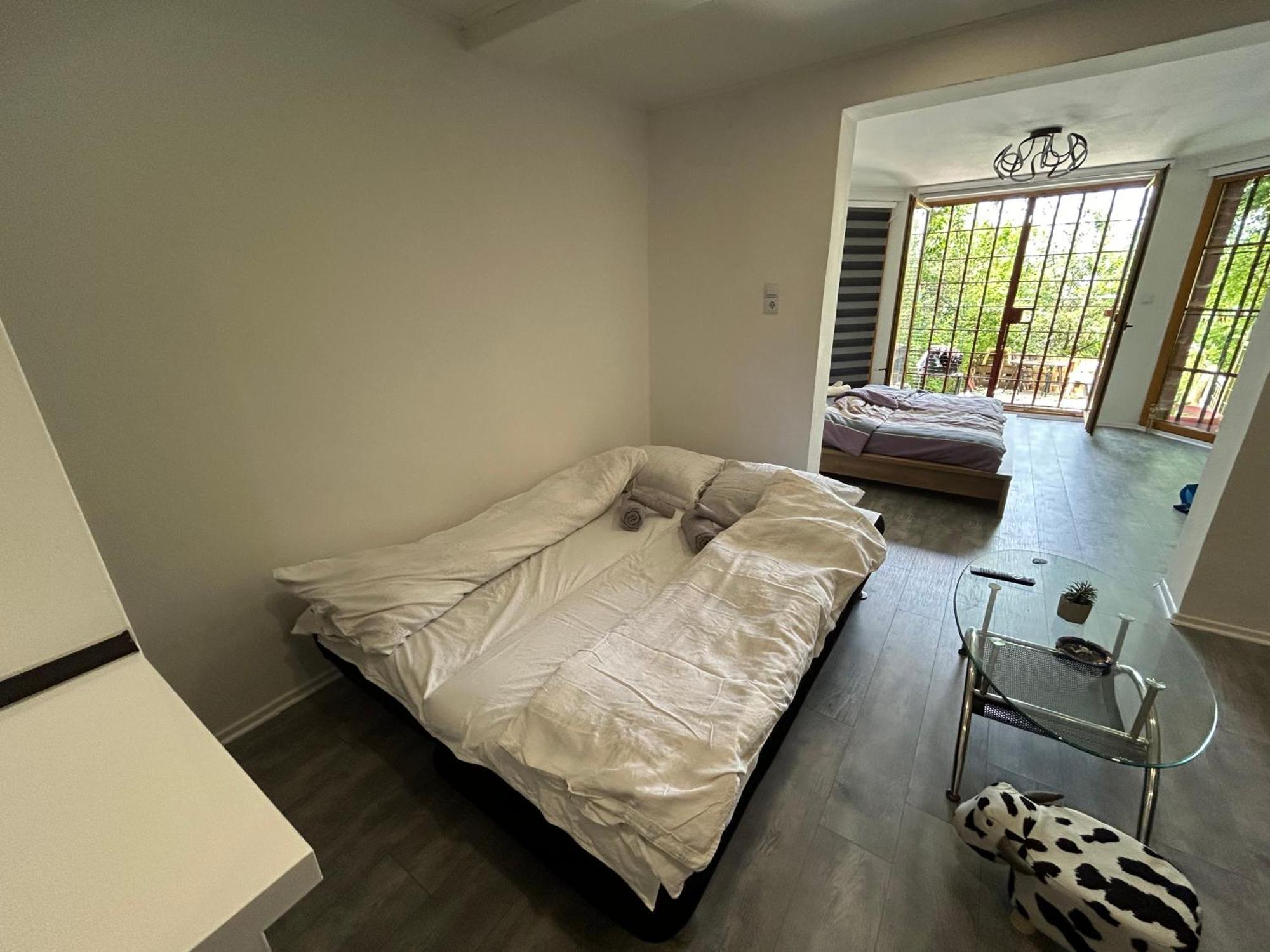 Peaceful Pleasure Apartment & Free Private Parking Saraievo Exterior foto